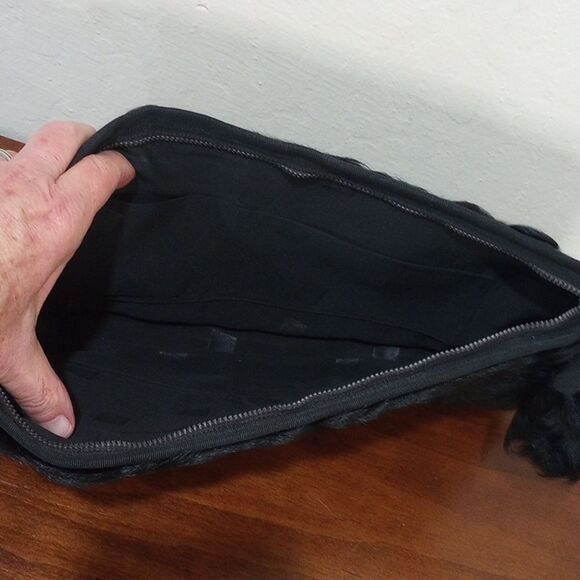 Vintage 1940's Style Black Fur Hat and Coordinating Fur Clutch Purse - Picture 10 of 10